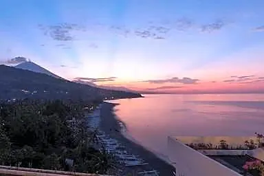 Waeni's Sunset View فندق